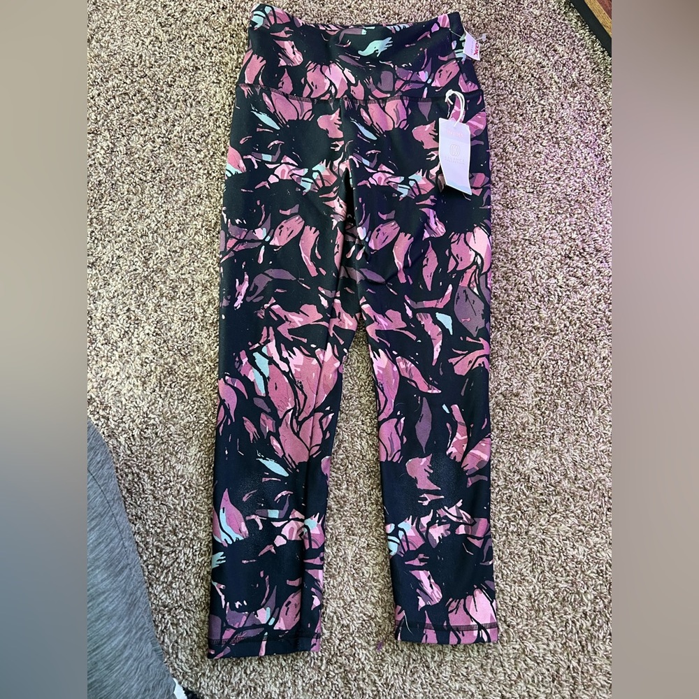 Balance Collection Cropped Floral Leggings